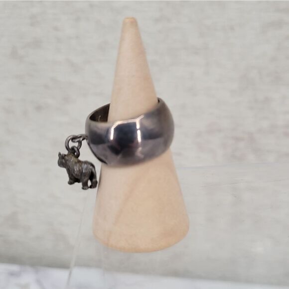 Sterling Silver Rhino Charm Ring 925 Vintage Tribal Size 5 Petite - Picture 3 of 10